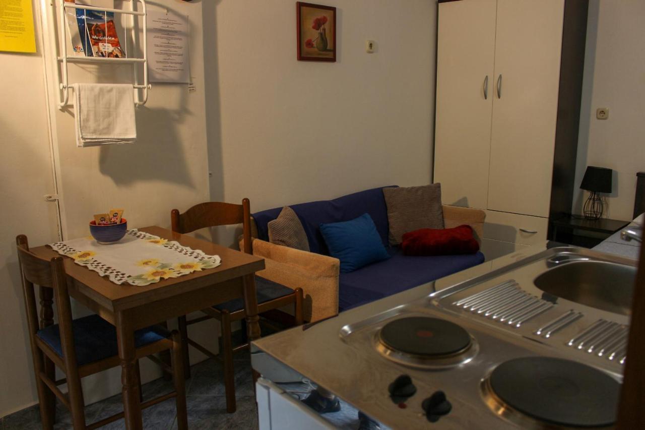Apartments M&R Spadina ヴォディツェ エクステリア 写真