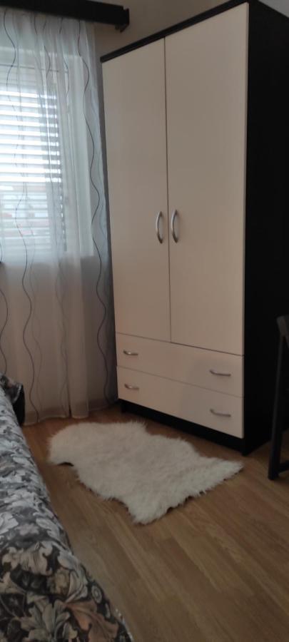 Apartments M&R Spadina ヴォディツェ エクステリア 写真